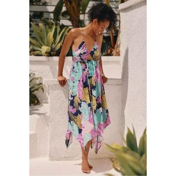 NEW Anthropologie Alani V-Neck Asymmetrical Floral Cover-Up Small Medium Large - Picture 1 of 2